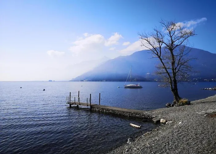In Near Maggiore Lägenhet Luino