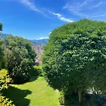 Charming Near Maggiore Lägenhet