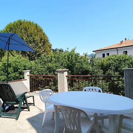 In Near Maggiore Apartment *