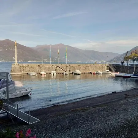 Charming Near Maggiore Lägenhet